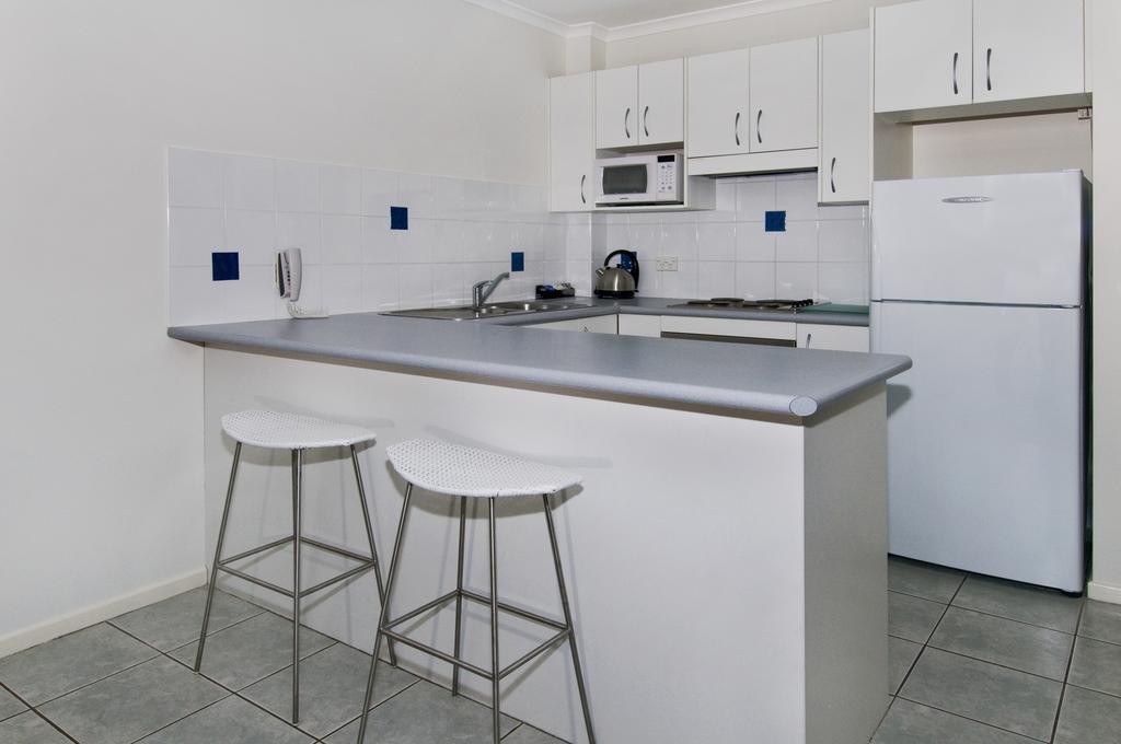 South Pacific Apartments Port Macquarie Zimmer foto